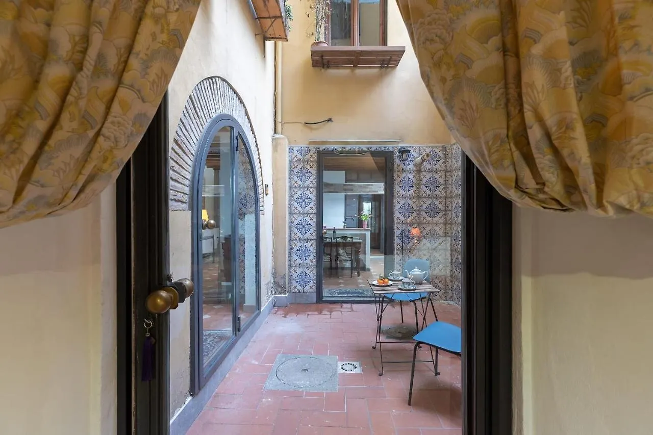 Apartment Serragli Court-Hosted By Sweetstay Florence